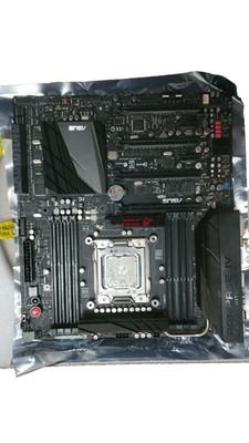 ASUS ROG RAMPAGE IV BLACK EDITION LGA 2011 DDR3 USB 3.0 Intel X79 Motherboard