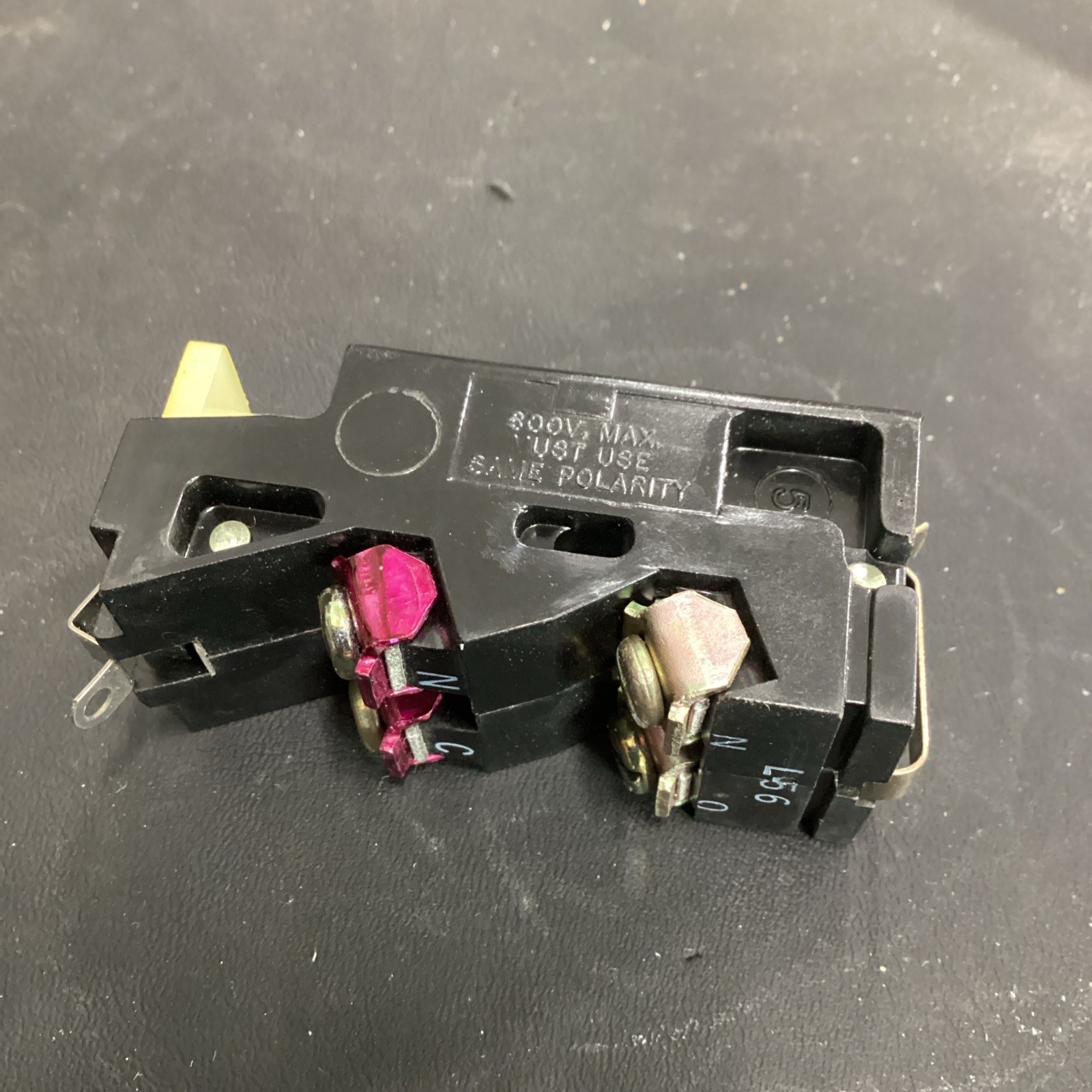 NEW GENUINE WESTINGHOUSE L-56 ELECTRICAL INTERLOCK AUXILLARY CONTACT 1NO-1NC NOS