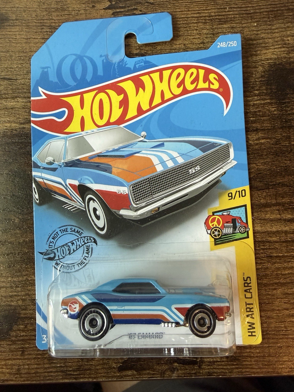 Hot Wheels 2019 Q Case '67 Camaro Treasure Hunt 2019 Series