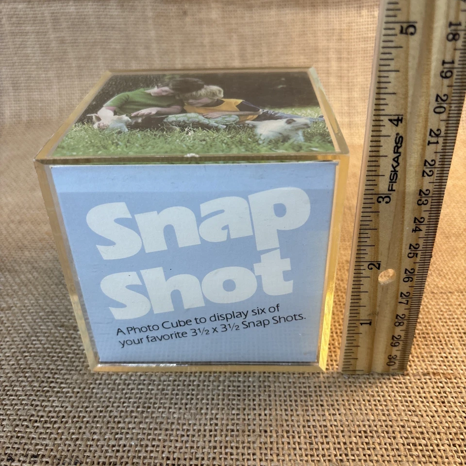 "Cubo de fotos acrílico vintage Hallmark Snap Shot años 70 exhibición 3,5 x 3,5""" Foto 4 de 4