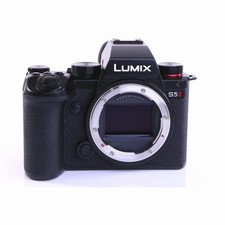 Panasonic DC-S5 II Vollformat-Systemkamera (Body) + GARANTIE* (#A4519)