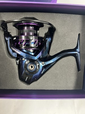 KastKing Royale Legend Pro 4000 Twilight Spinning Reel 6.2:1 10+1BB 25lb