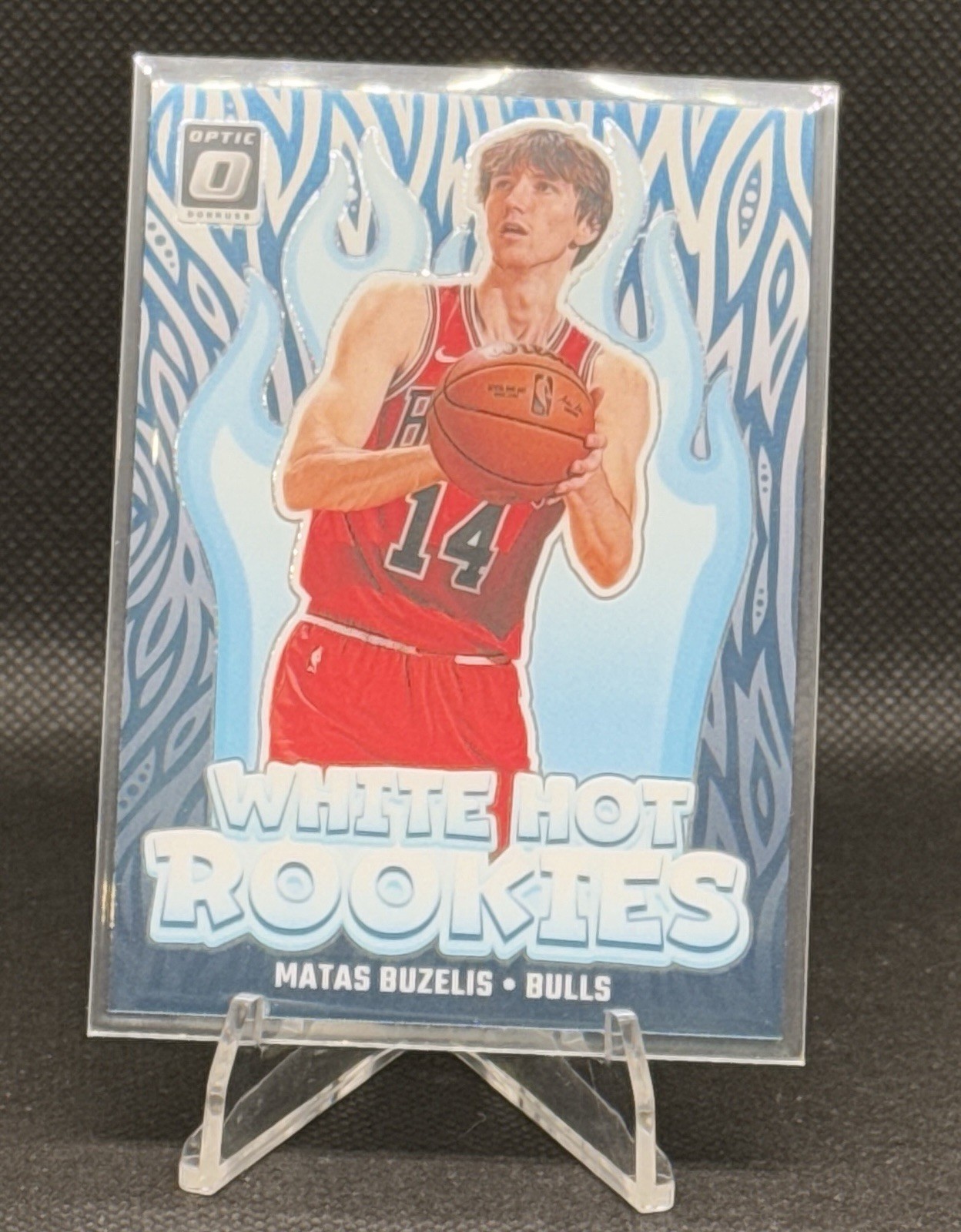 2024-25 Panini Donruss Optic - White Hot Rookies Matas Buzelis #10 (RC)