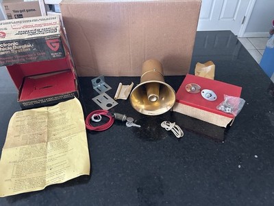 Vintage On-Guard SE-812 Electronic Vehicle Burglar Alarm System Kit In Box