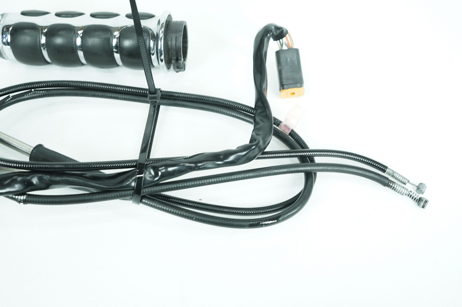 03 Harley Sportster XL883 C Custom OEM Right Engine Start Kill Switches Controls