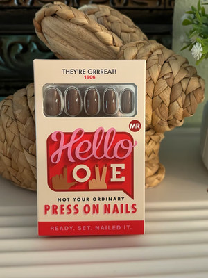 Hello Love They re Grrreat Press On Nails