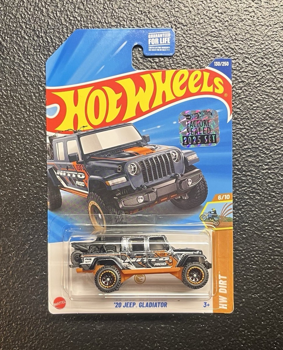 Hot Wheels 2025 Super Treasure Hunt 20' Jeep Gladiator + Mainline