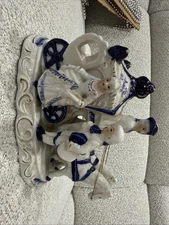 Delft Blue Style Porcelain Victorian Courting Couple, Horse and Carriage, Queen