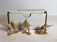 The New Helen Of Toy Company Combat Heroes Squad Plastic Toy Soldiers (4d)