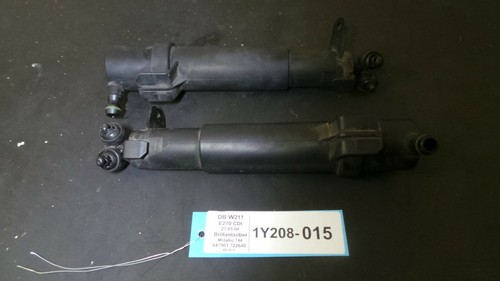 Y208-015 Mercedes W211 Spritzdüse Waschdüse Xenon Scheinwerfer L+R A2118600547