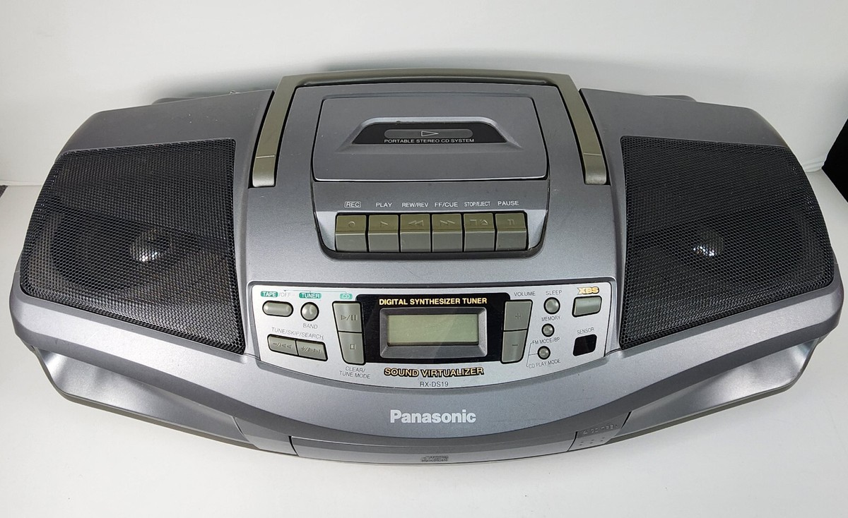 Panasonic RX-DS19 Digital Synthesizer Tuner Radio CD