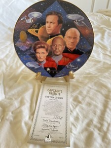 Star Trek Plate - Captain's Tribute
