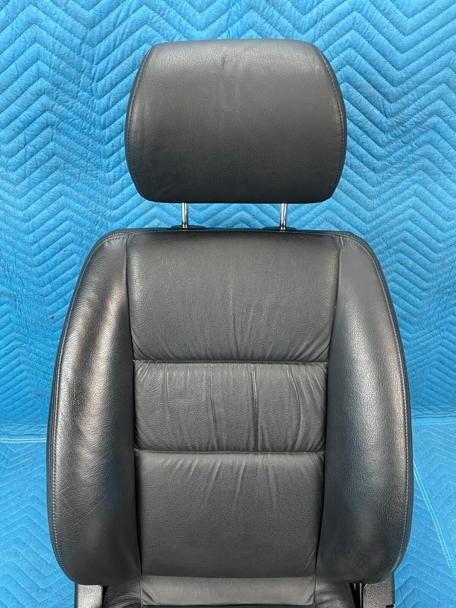 Mercedes G500 Front RH & LH Seat w/Headrests 2002 Black OEM
