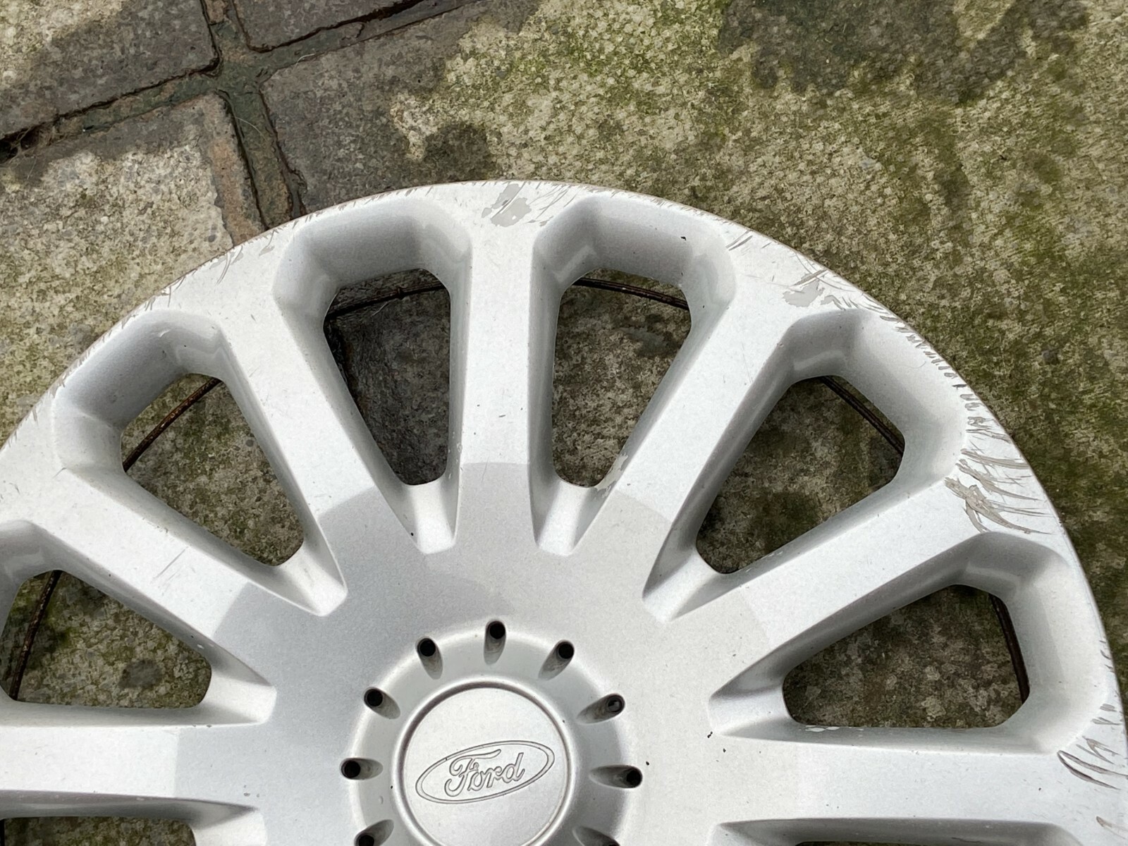 FORD FIESTA 15" WHEEL TRIM X 2 HUB CAP GENUINE 8V211130JB eBay