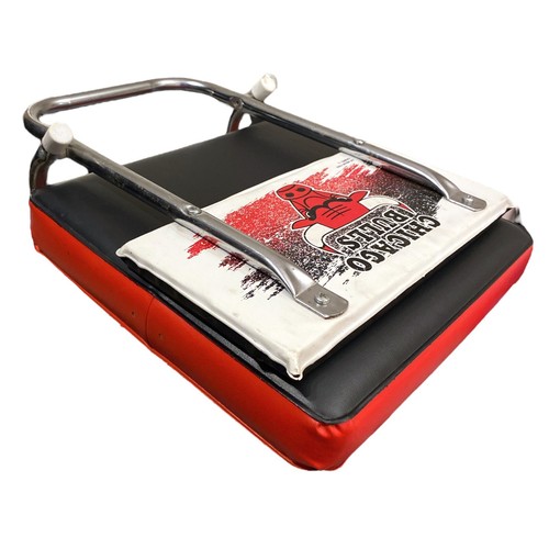 Vintage Chicago Bulls Folding Bleacher Stadium Seats Chairs Back Rests NBA - Picture 3 of 6