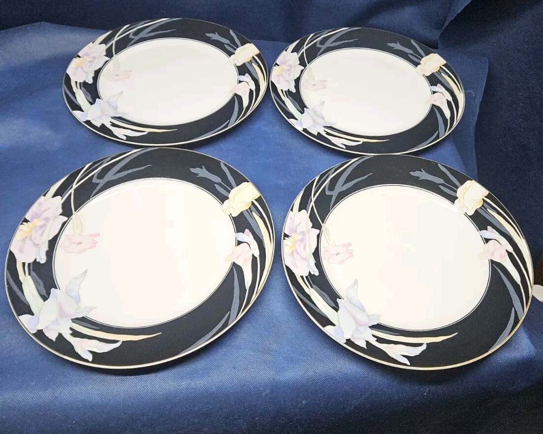 Vintage 1980's Mikasa Fine China 