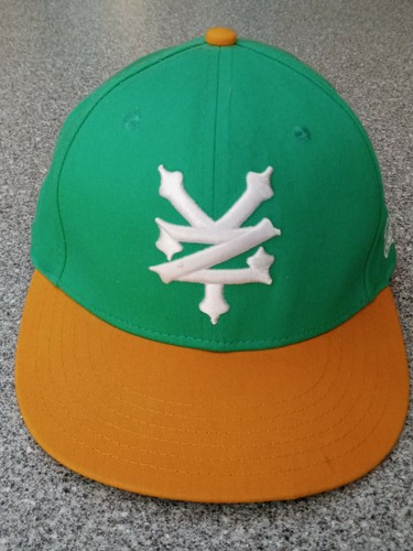 * ZOO YORK * Zoo York Logo Snapback Cap 
