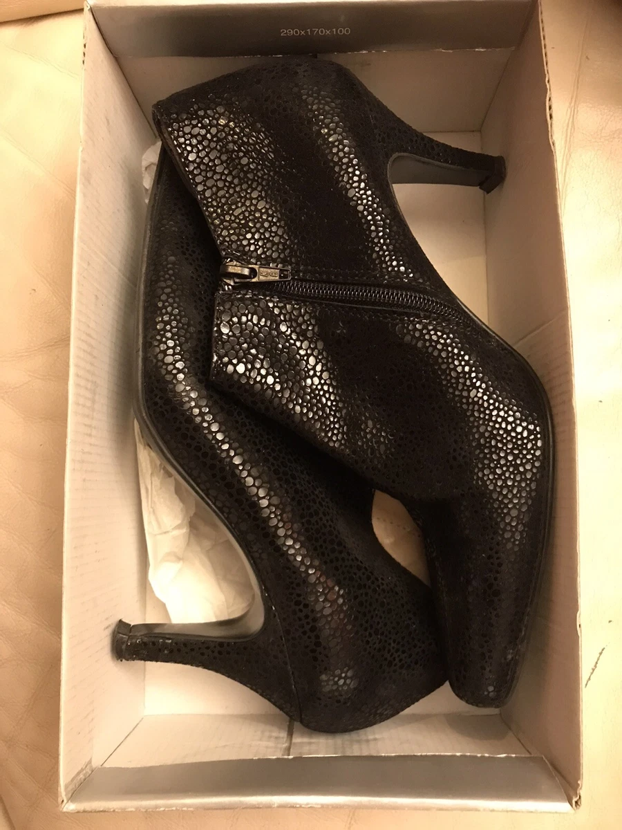 Snake hotsell heel booties
