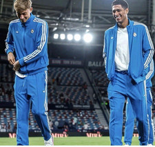 adidas 2025-26 Real Madrid Mens L Icon Track ...