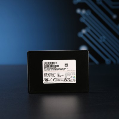 Samsung PM897 960 GB 2,5'' SATA SSD // MZ-7L3960B