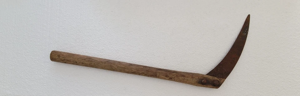 Sickle Farm Tool Corn Hook Tobacco Scythe Rivet Oak Rustic Country VTG Old - Image 3 of 4