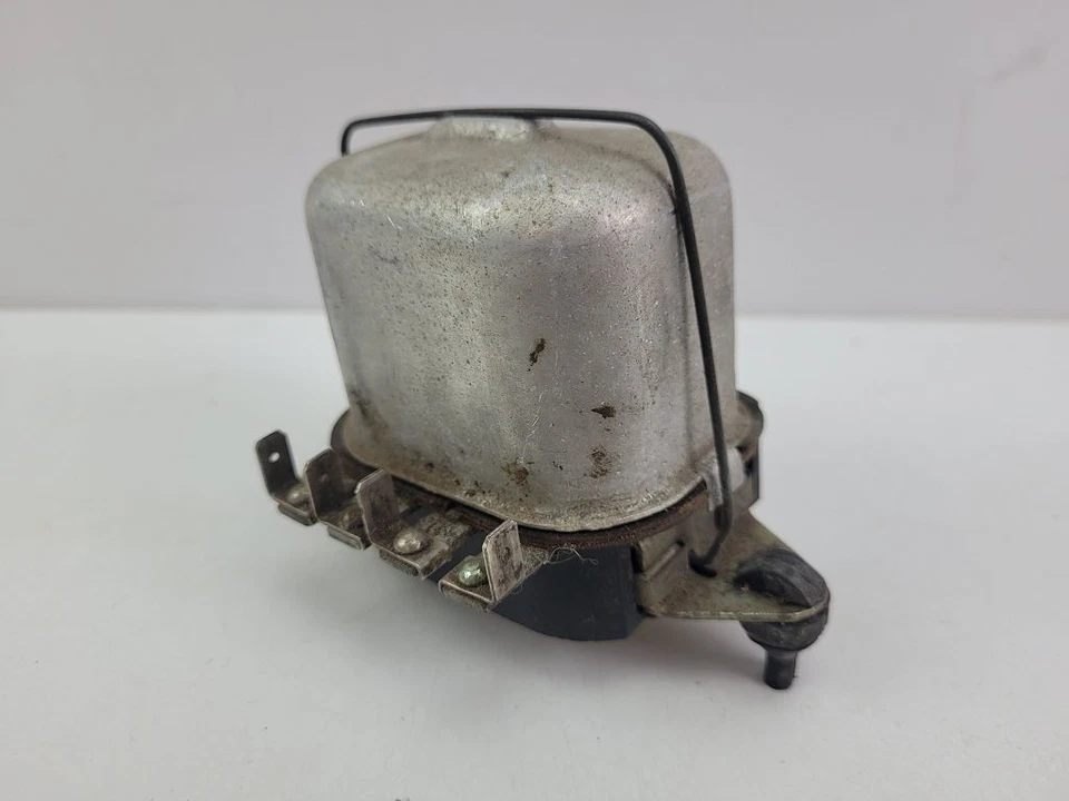 Lichtmaschinenregler LIMA MZ 8146.2 14V 15Amp. DDR Ruhla #257966 - Bild 4 von 4