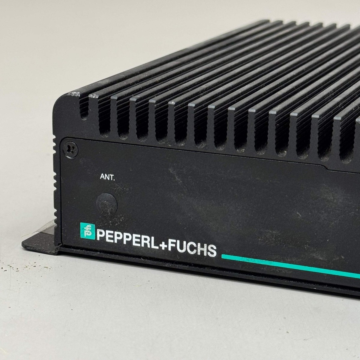 PEPPERL & FUCHS Thin Client Industrial Box 9
