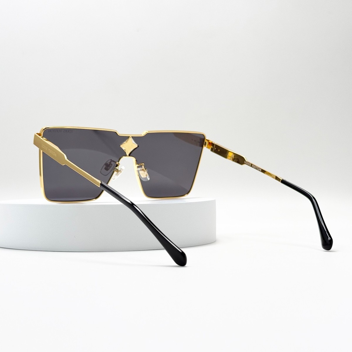 Louis Vuitton Z1700U LV Shield Cyclone Gold Frame Black Lens