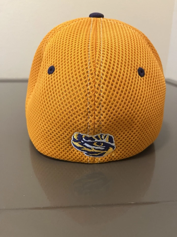 LSU Tigers NCAA Fitted Zephyr XL Hat - Purple/ Gold CLEANED - Image 4 of 4