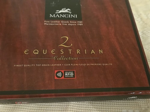 New Mancini Men's Leather Passport Credit Card Wallet Travel Documents Organizer - Picture 9 of 12