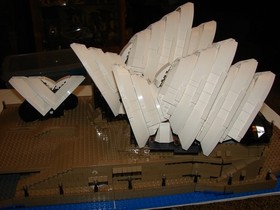 Lego Creator set 10234 Sydney Opera House (NO BOX)