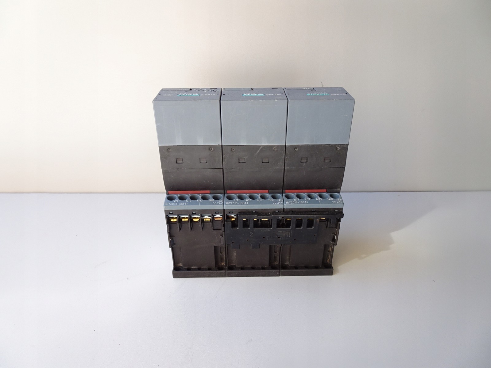 Siemens Contactors 5.5kW (12A/9A) Sirius 3RT2015
