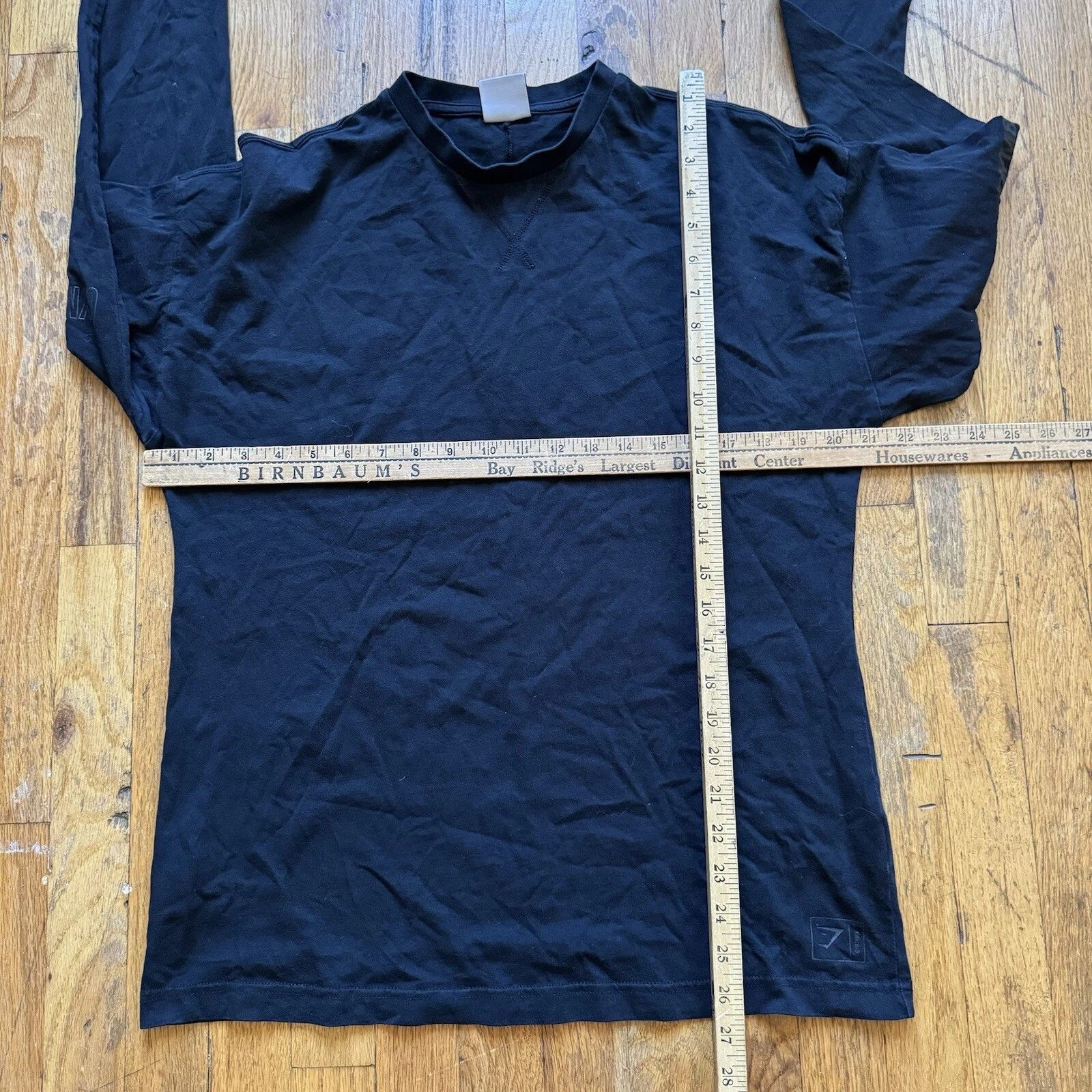 gymshark shark spell out long sleeve athletic shirt