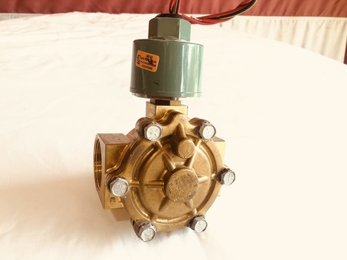 ASCO 8211D022 SOMBRERO ROJO LATÓN 1 1/2"" VÁLVULA SOLENOIDE 120 VOLTIOS BOBINA - Imagen 2 de 12