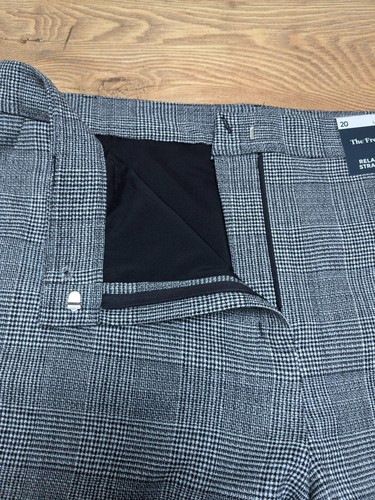 M&S Black & Grey Check Wool Rich FREYA Relaxed Straight Leg TROUSERS UK 20 long - Picture 8 of 11