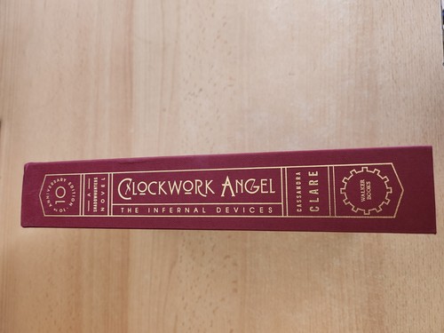 Clockwork Angel Cassandra Clare: Stamp SIGNED Deluxe Anniversary Edition NEW - Picture 4 of 12