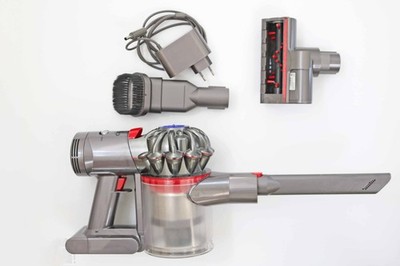 Dyson V7 Trigger Sauger Beutelloser Handstaubsauger mit Zubehör