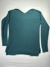 Elle Women’s Green Sweater Size Small