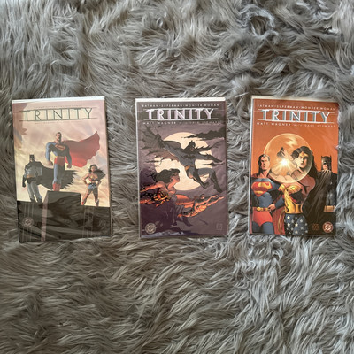 DC Comics TRINITY #1 - #3 BATMAN / SUPERMAN / WONDER WOMAN 2003 in NM Zustand