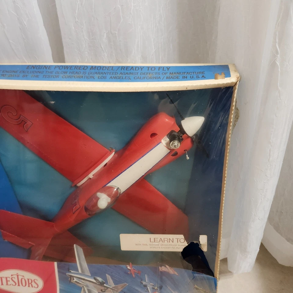 Testors Gas Powered Wand plane Cosmic Wind Trainer NEW - Image 3 of 4