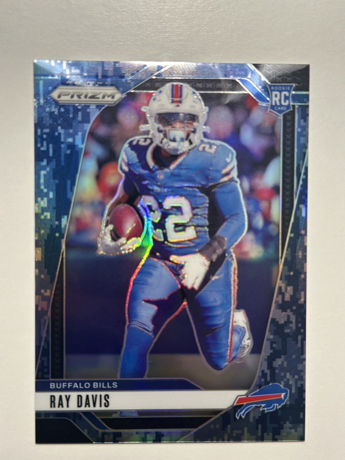 2024 Panini Prizm - Rookies Ray Davis #382 Navy Camo Prizm /25 (RC)