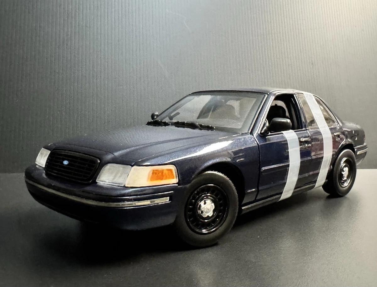 1 18 Crown Victoria for sale - eBay