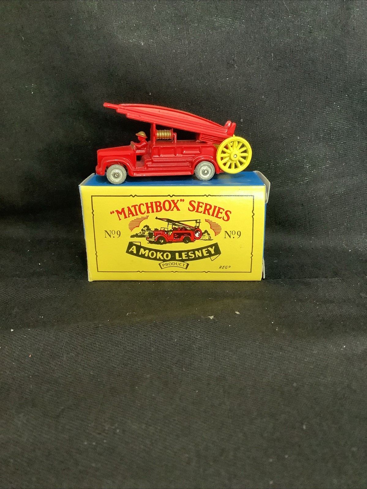 Matchbox 9a, Dennis Fire Escape - Free Price Guide & Review