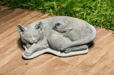 Concrete Sleeping Cat with Kitten Garden Statue Outdoor Cat Sculpture Decor