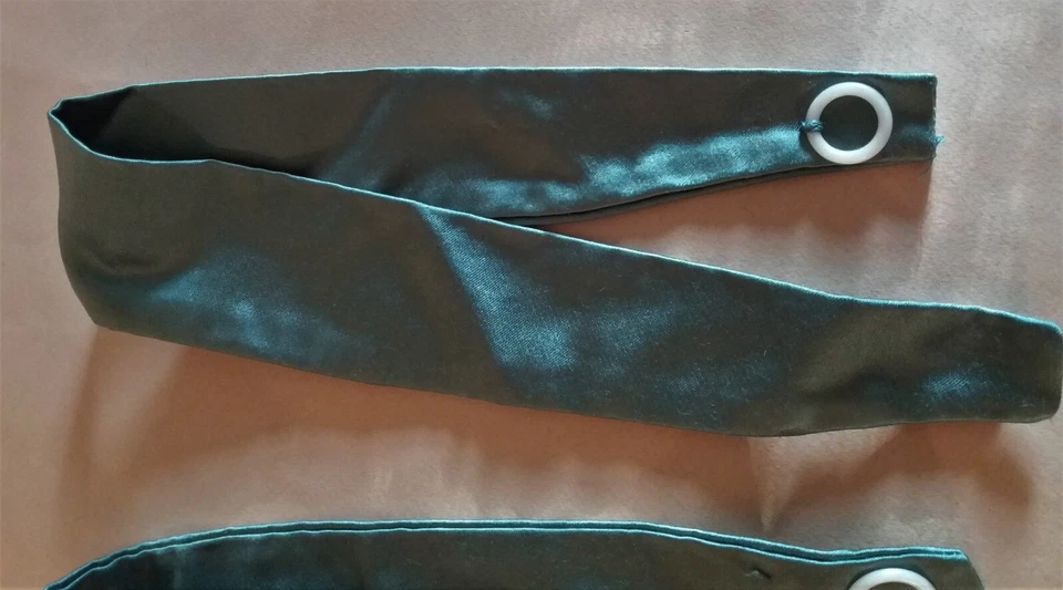 Paire d'embrasses en satin bleu 1 - Photo 2/4