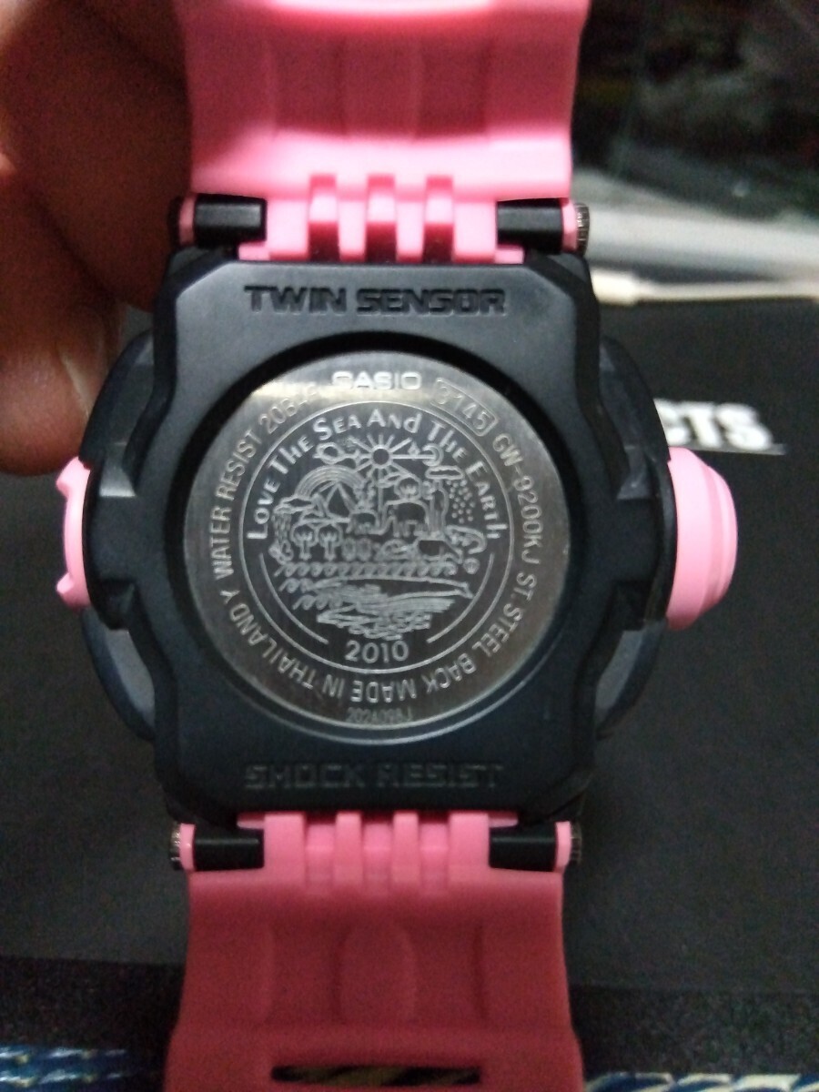 Casio G-Shock Gw-9200Kj-4Jr Riseman 2010 Pink Fairly Used Casio G-Shock Gw-9200Kj-4Jr Riseman 2010 Pink Fairly Used