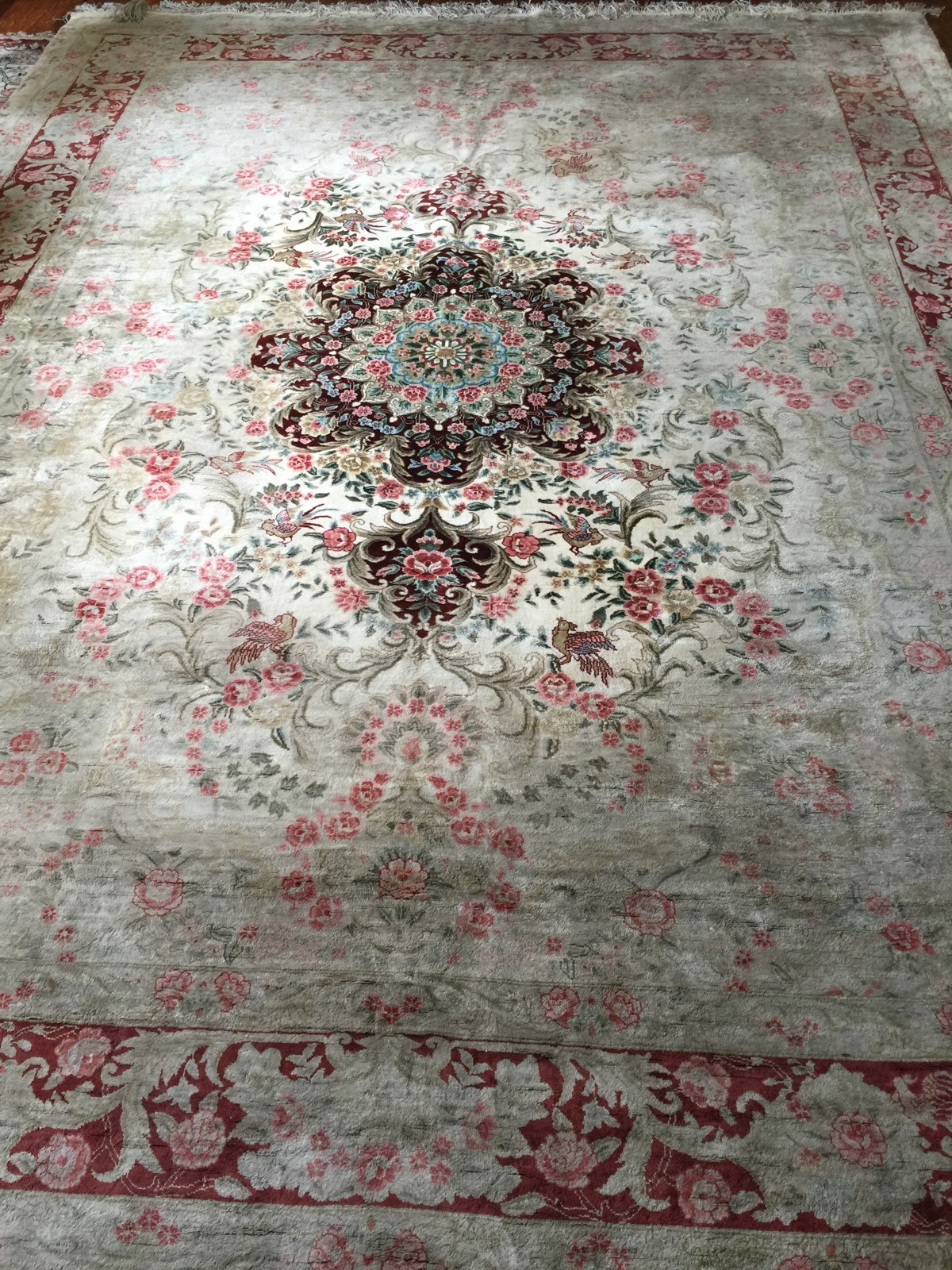 100% Silk Rug 9"x12.4" In Pristine Condition
