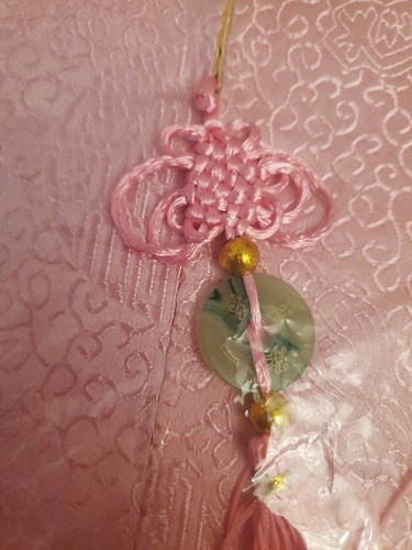 NEW Chinese Silk Tissue Box Cover with Jade Tassel, Pink / Yellow - Picture 4 of 4
