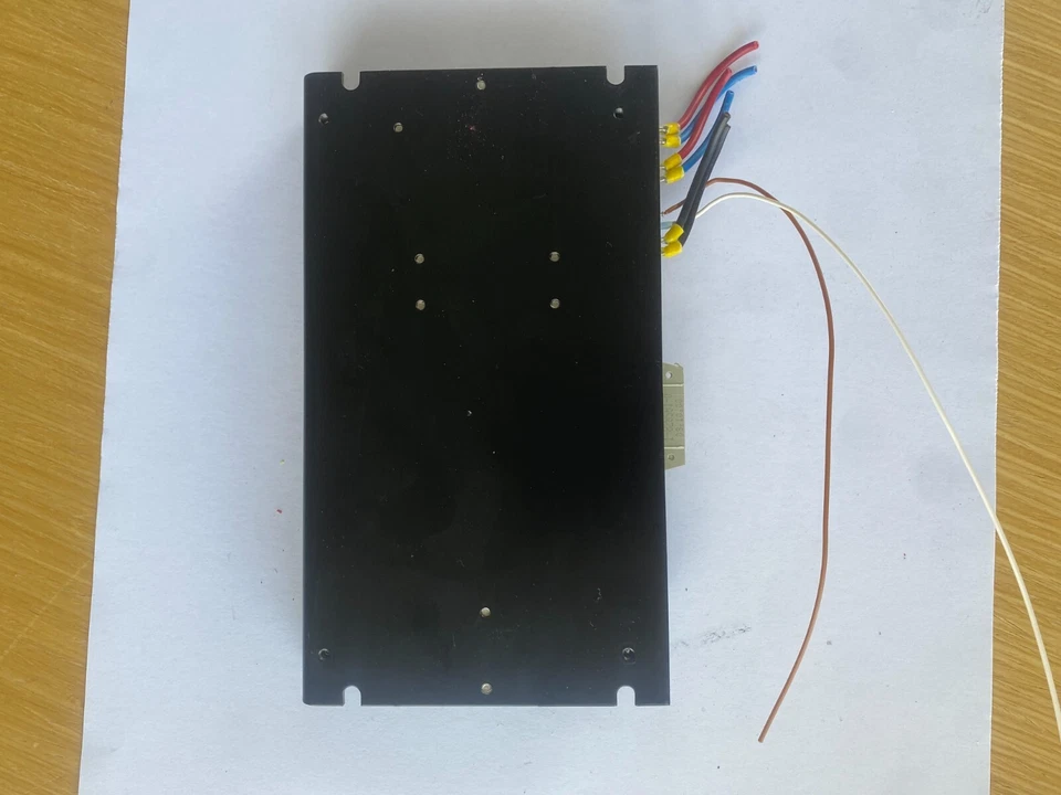 Maxon Motor Controller 4-Q-DC Servomotor Controller Foto 3 de 4