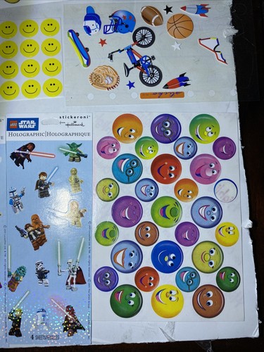 Variety Lot Of Hallmark Stickeroni Pooh Star Wars Emoji + Smiley Faces + animals - Picture 8 of 12
